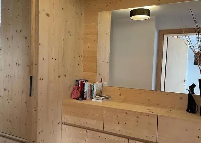 Der Steinadler אומהאוזן