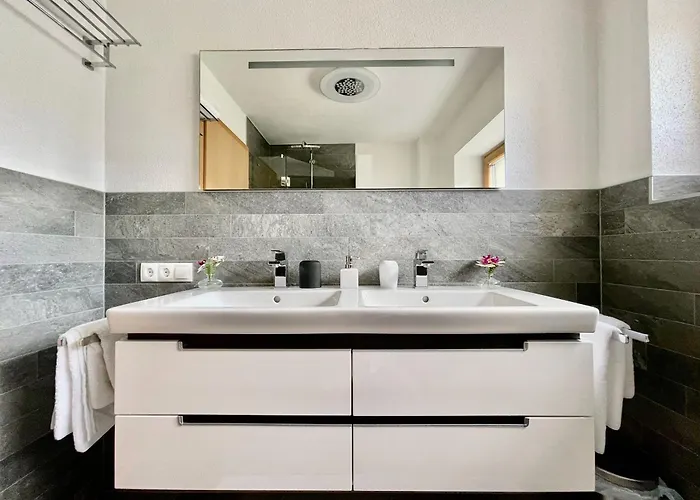 Der Steinadler * אומהאוזן