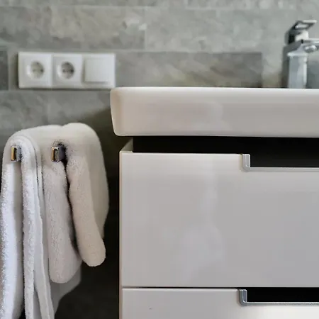 Daire Der Steinadler *